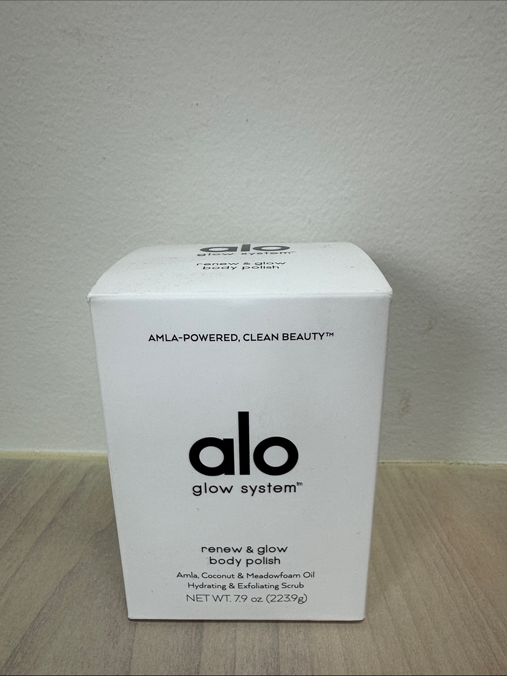 ALO Yoga Glow System Renew & Glow Body Polish